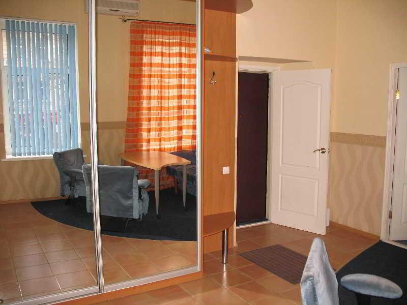 Ukrainian Hotel Service Apartments Kiev Exterior foto