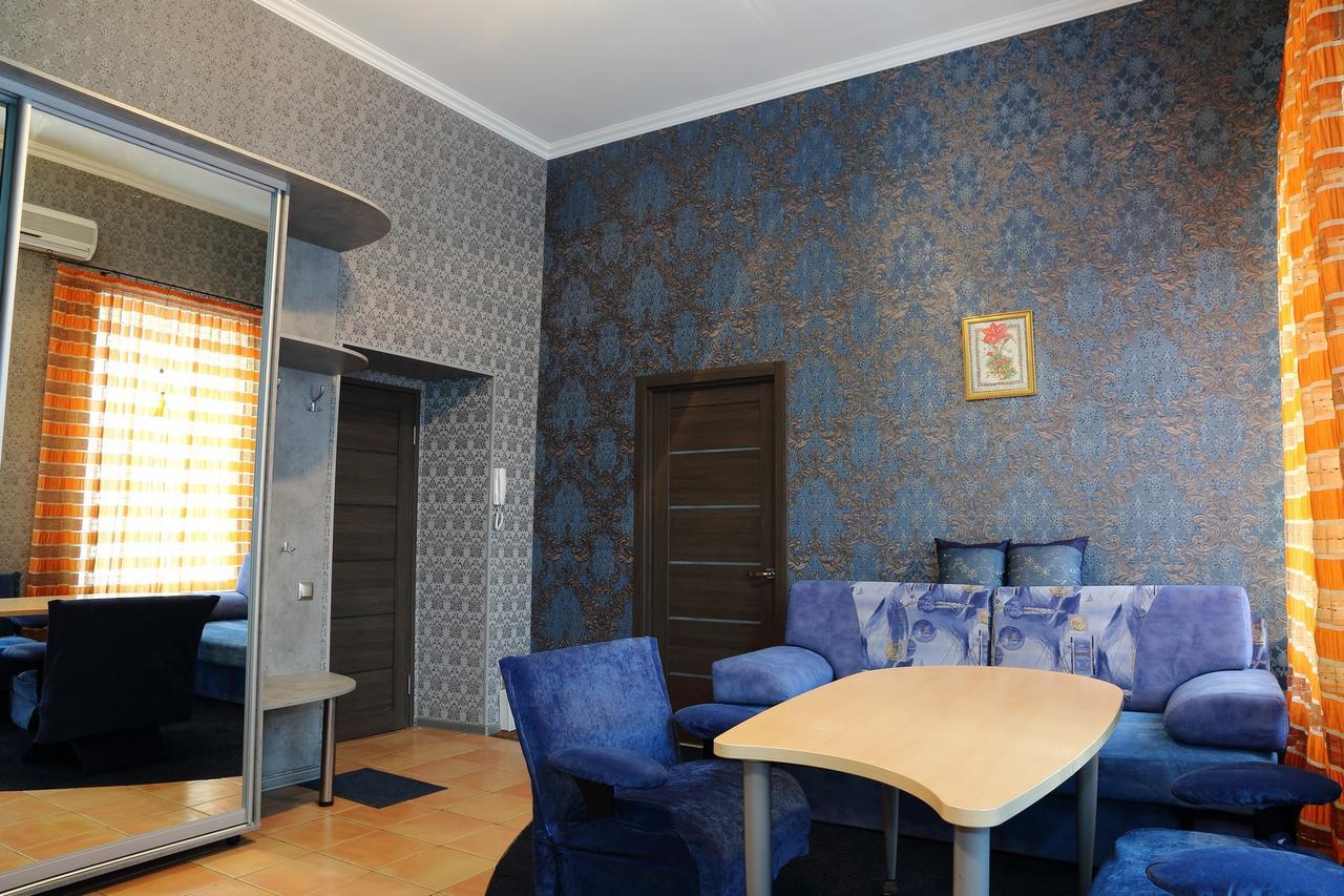 Ukrainian Hotel Service Apartments Kiev Exterior foto